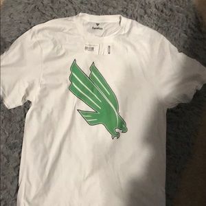 University of North Texas (UNT) men’s shirt.